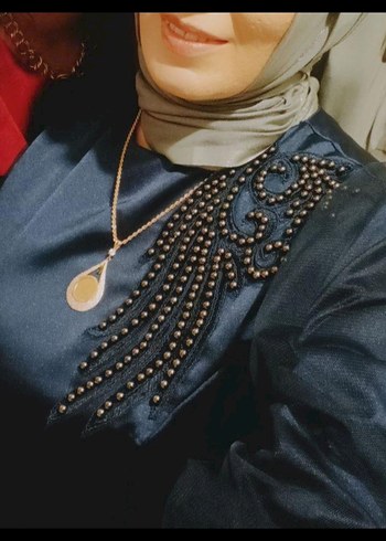 Lacivert Uzun Kollu Nakışlı Abiye Elbise - Görsel 2