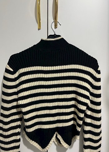 Yüksek Yakalı Çizgili Kadın Triko Kazak - Görsel 2