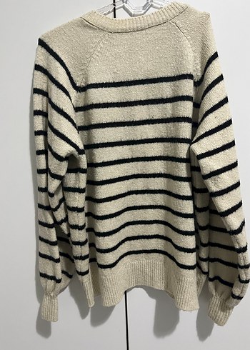 Düğmeli Çizgili Bej Triko Kadın Kazak - Görsel 2