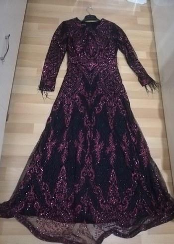 Bordo Boncuk İşlemeli Uzun Kollu Gotik Abiye
