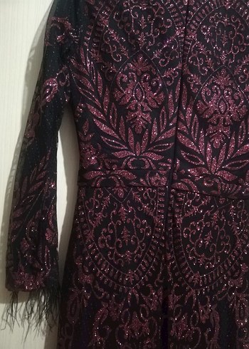 Diğer Bordo Boncuk İşlemeli Uzun Kollu Gotik Abiye