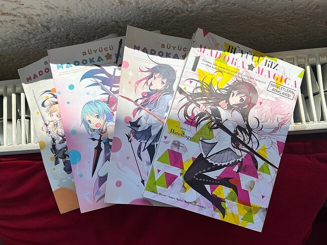 Madoka Magica ? Büyücü Kız