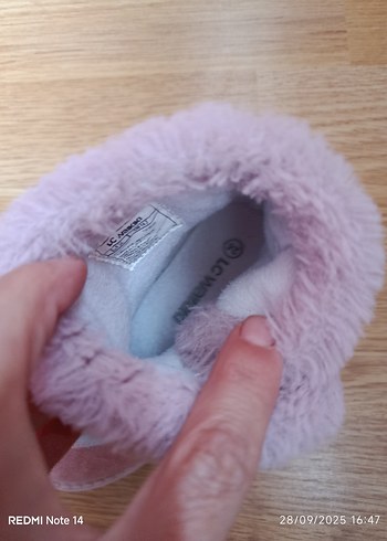 24 Beden pembe Renk Pembe Kürklü Kız Çocuk Botu