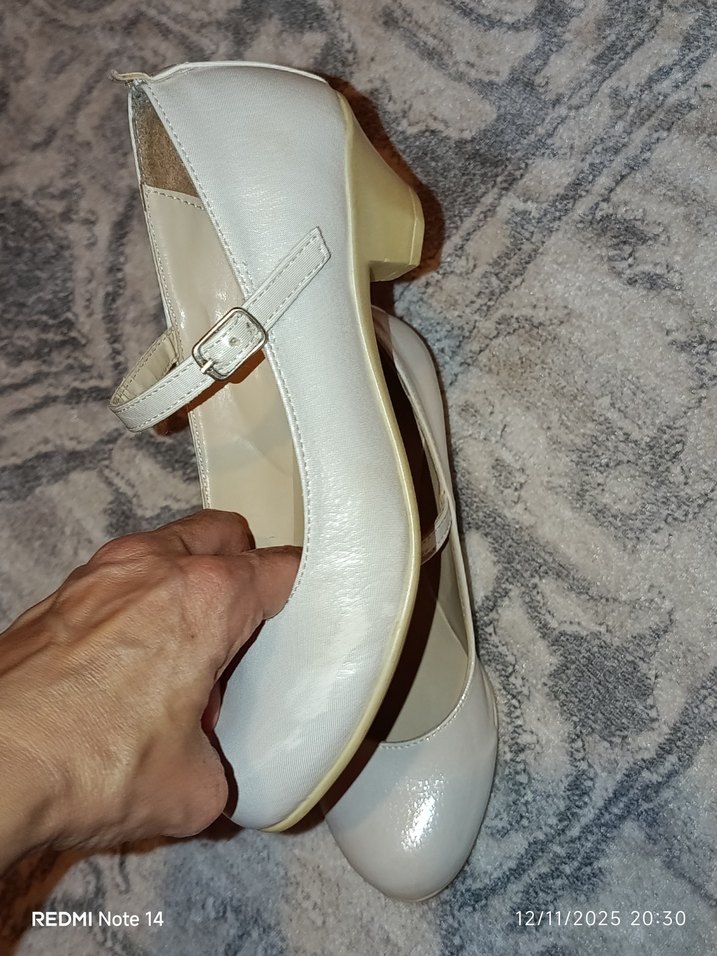 Beyaz Tokalı Kız Çocuk Babet - Görsel 5