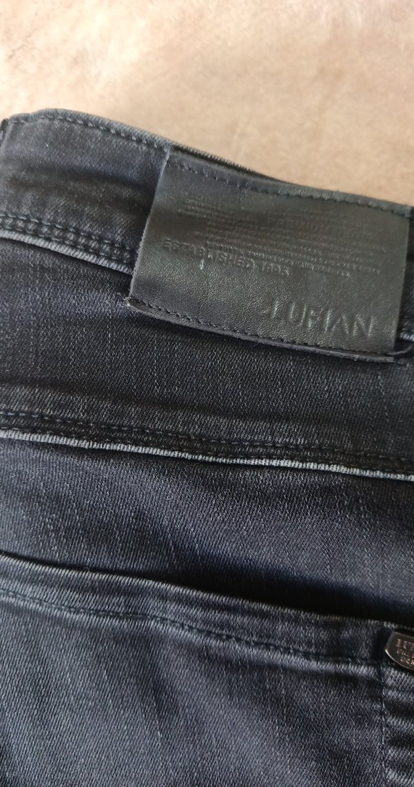 Koyu Lacivert Denim Jean hiç kullanılmadı — görsel 4/4