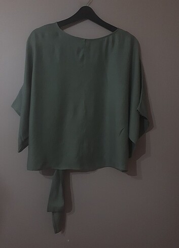 40 Beden yeşil Renk Koton keten görünümlü salaş bluz