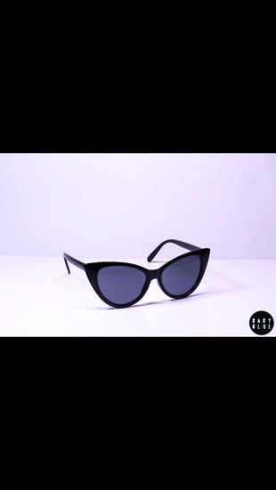 Siyah cat eye gunes gozlugu