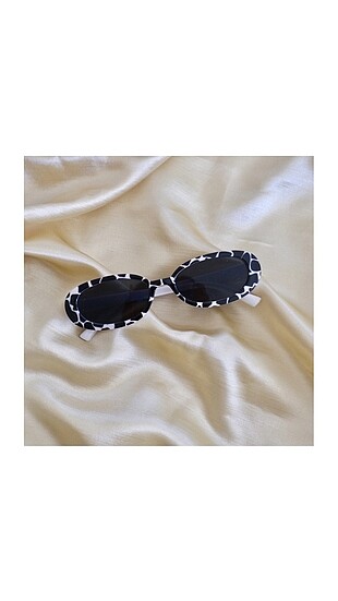 Cow print gunes gozlugu