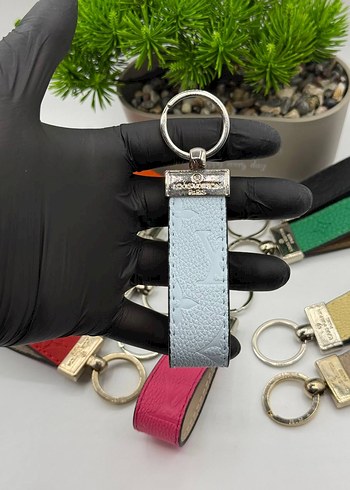 Beden siyah Renk Louis Vuitton Anahtarlık