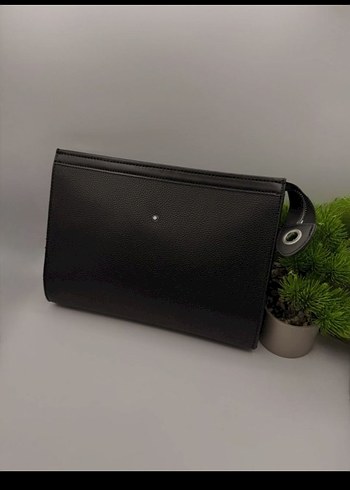 mont blanc clutch