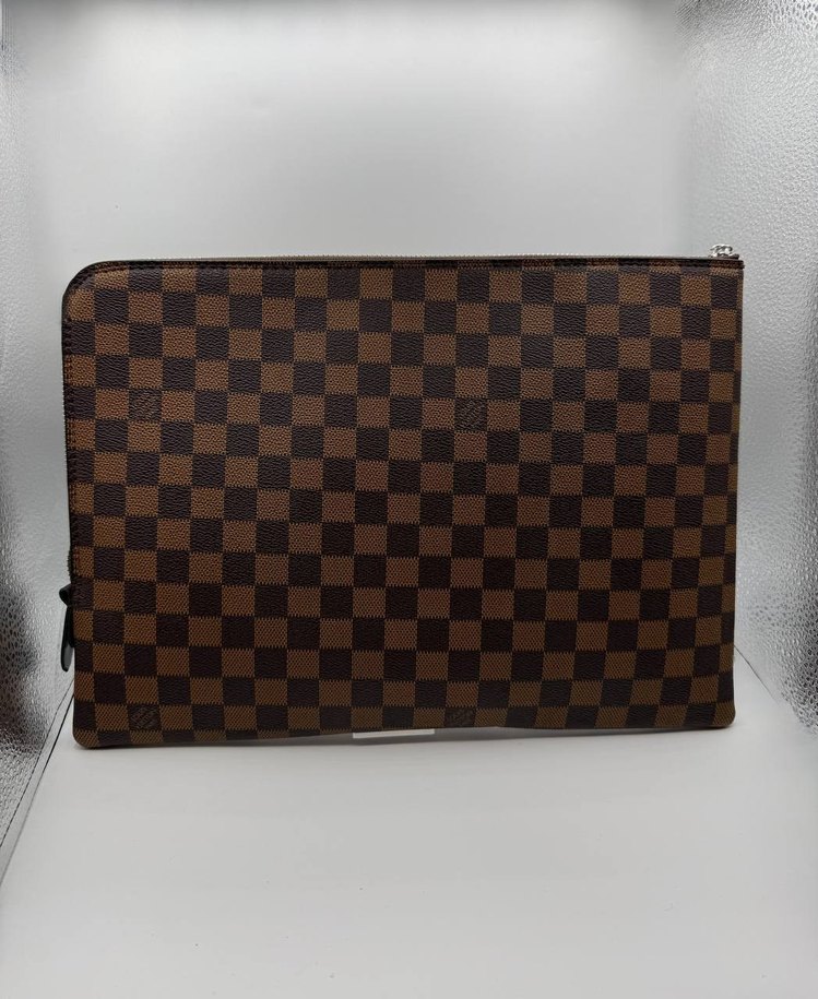 Louis Vuitton Clutch Çanta — görsel 4/11