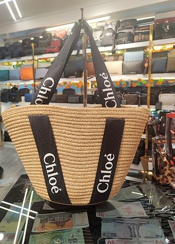 Beden Chloé hasır plaj çantası. Sınırlı sayıda!