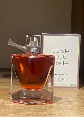 Lacome la vie est belle parfüm