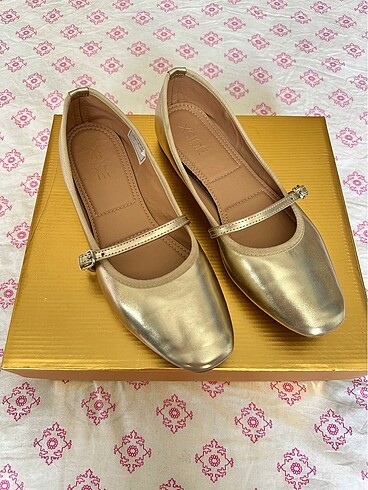 Gold Babet