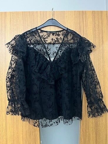 Zara Bluz