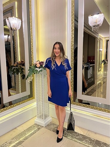 Lacivert kısa elbise