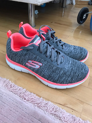 Skechers 39