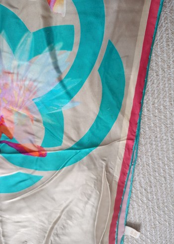 Aker Çok Renkli İpek Kadın Şal - Görsel 3