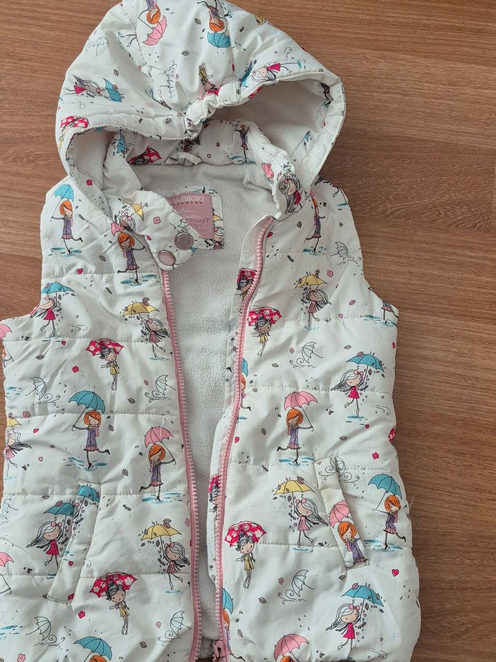 Kız Çocuk Kapüşonlu Baskılı Yelek - Görsel 4