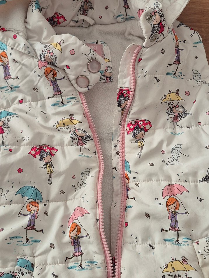 Kız Çocuk Kapüşonlu Baskılı Yelek - Görsel 2