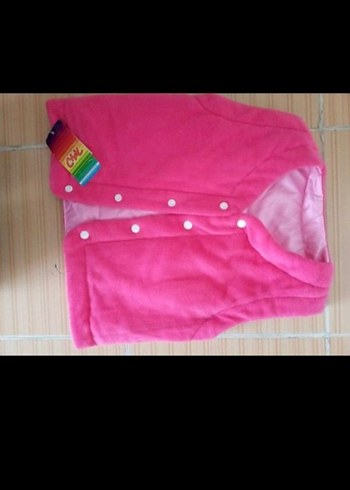 Kız Çocuk Pembe Düğmeli Yelek - Görsel 4