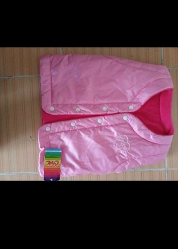 Kız Çocuk Pembe Düğmeli Yelek - Görsel 3