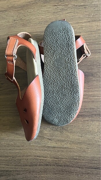 25 Beden kahverengi Renk Zara kids sandalet