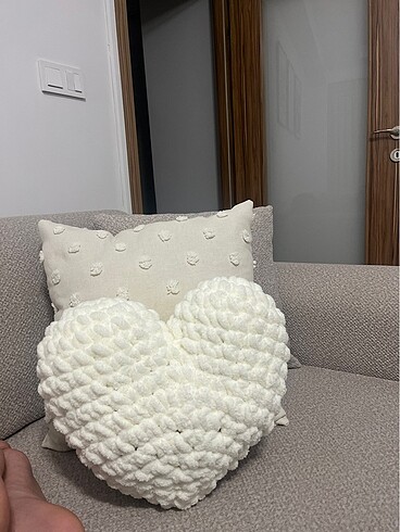 Diğer Puffy yastık