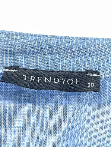 38 Beden çeşitli Renk Trendyol & Milla Gömlek %70 İndirimli.
