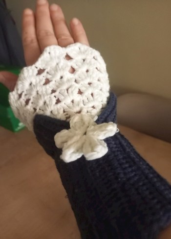 Dantel Detaylı Vintage Örgü Kadın Eldiven - Görsel 2