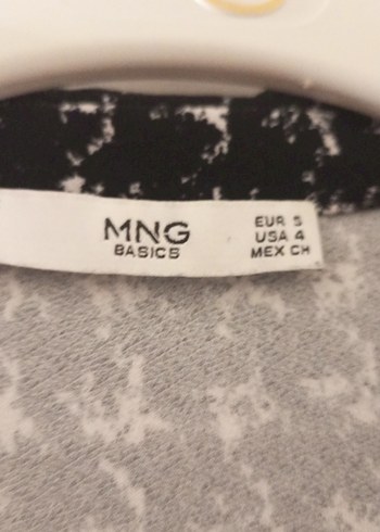 V yaka mini elbise - Görsel 3