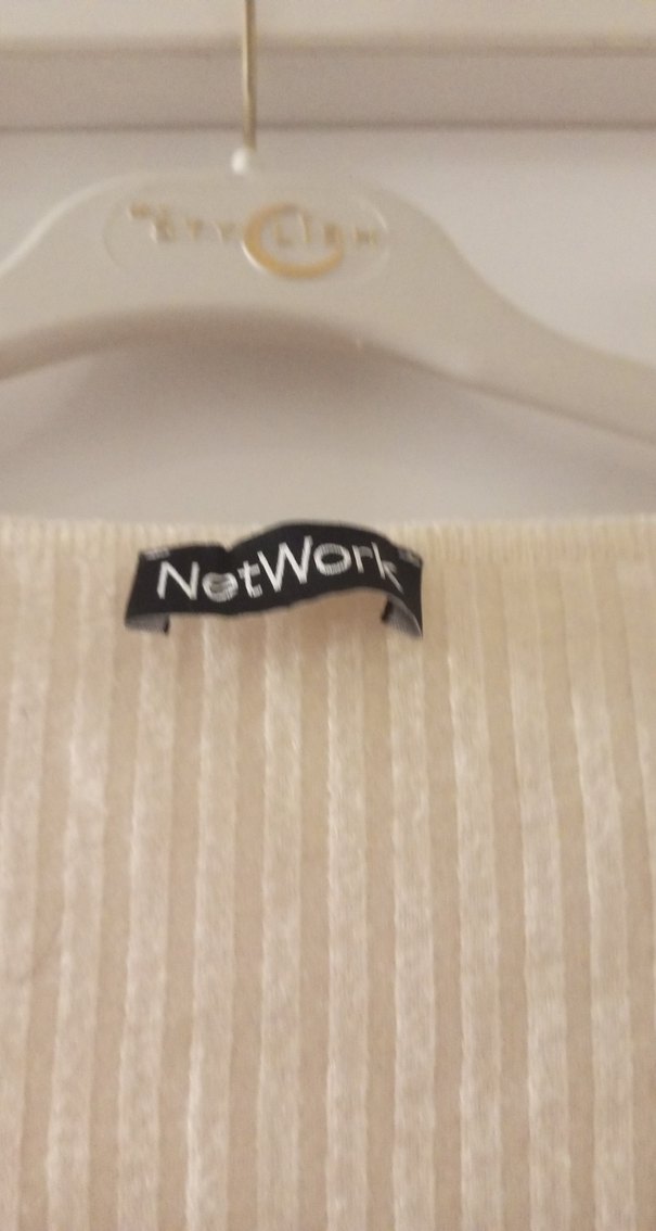 Bej V Yaka Kadın Triko Kazak - Görsel 2