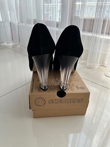 Topuklu ayakkabı - Görsel 3