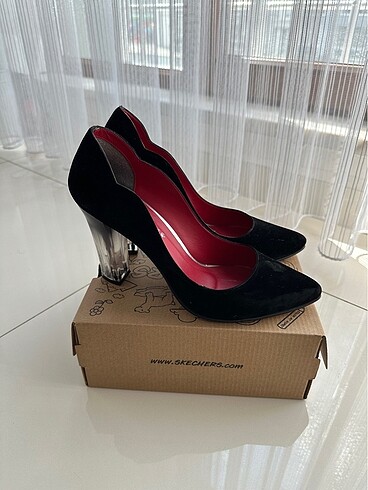 Topuklu ayakkabı - Görsel 4