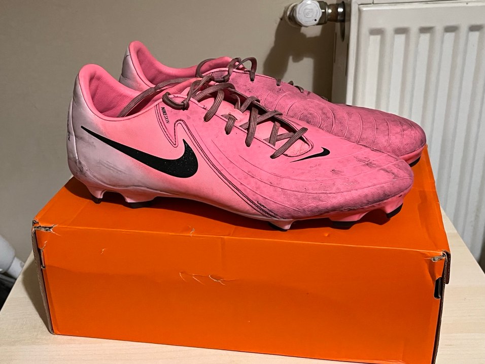 NİKE PHANTOM GX 2 ACADEMY FG/MG 45.5 - Görsel 3