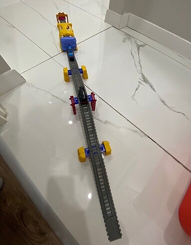  Thomas tren yolu