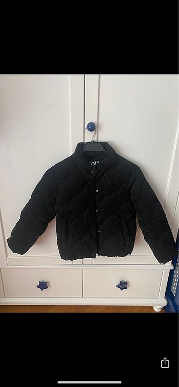 Zara Mont ve 3 Sweat satışı