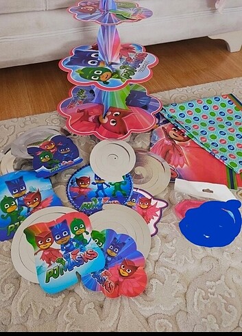Pijamaskeli konsepti doğum günü süsü