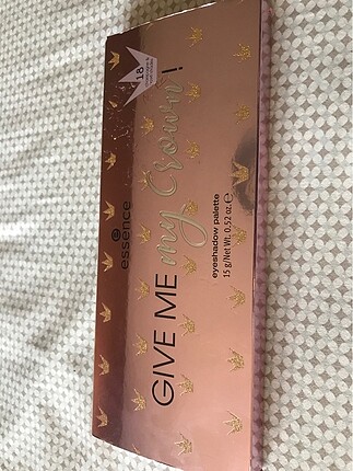 Essence Essence give me my crown eye palette