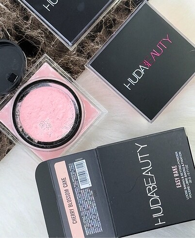 Beden Huda beauty pudra