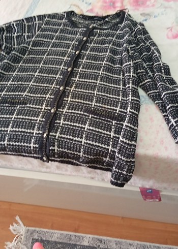 LC Waikiki Ekose Desenli Siyah Beyaz Triko Hirka
