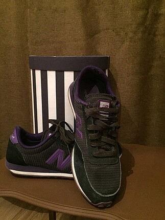 New balance siyah mor hotsell