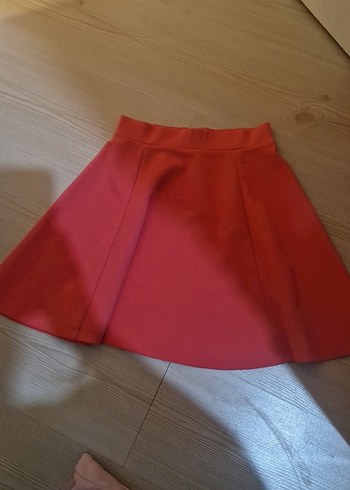 Kırmızı Pilili Mini Etek - Görsel 3