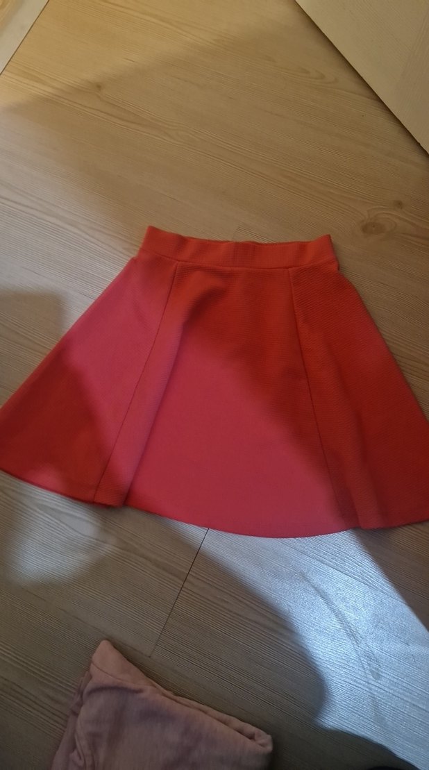 Kırmızı Pilili Mini Etek - Görsel 3