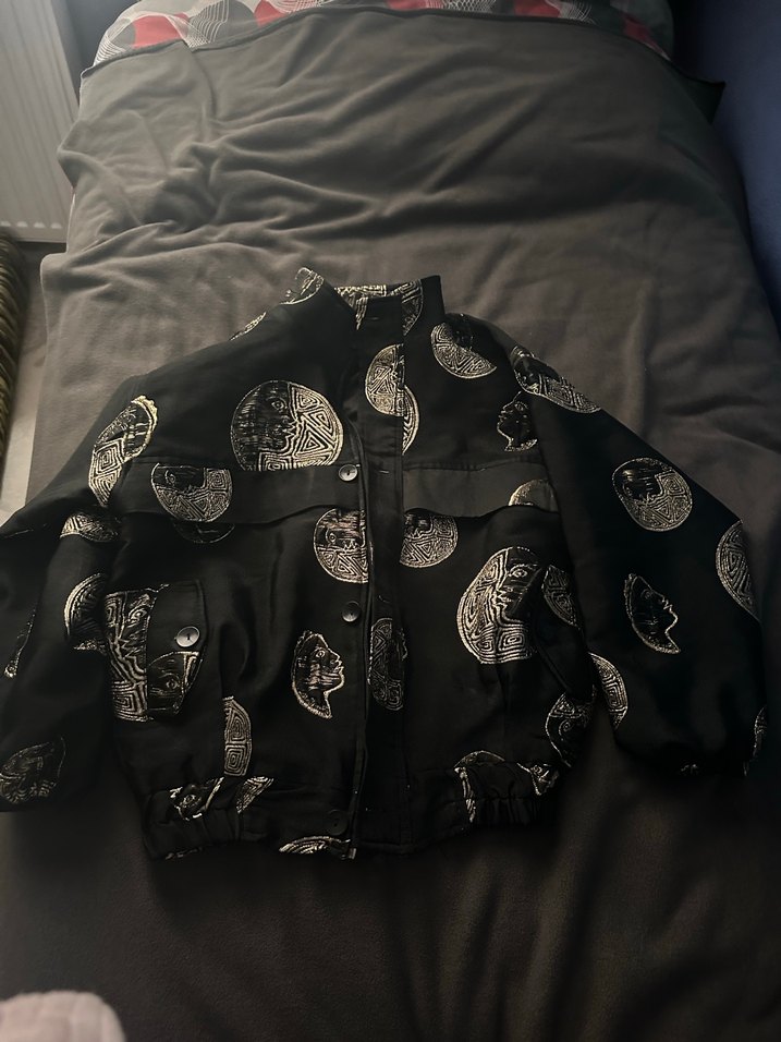 Siyah Desenli Kadın Ceket - Görsel 2