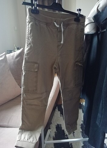 HM, erkek çocuk kargo pantolon, 13-14 yaş (164 cm) 