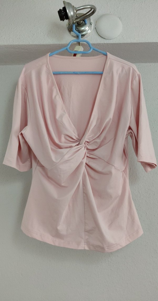 Pembe Drapeli V Yaka Keten Bluz - Görsel 2