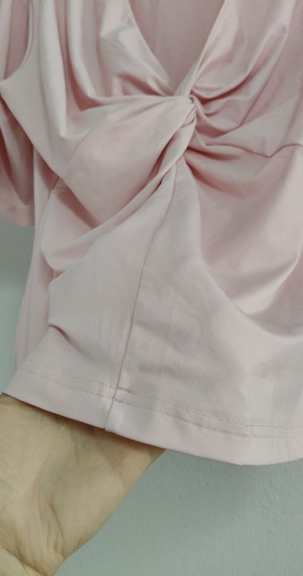 Pembe Drapeli V Yaka Keten Bluz - Görsel 3