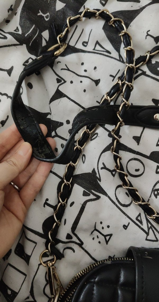 Kilitli Siyah Deri Kadın Çanta - Görsel 3