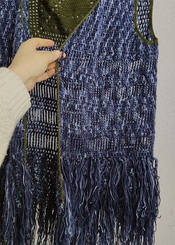 Bohem Tarzı Örgü Püsküllü Kadın Yelek - Görsel 4